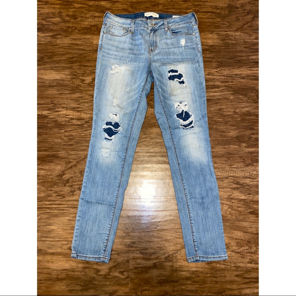 Distressed Jeans